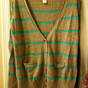 Striped cardigan with front pockets